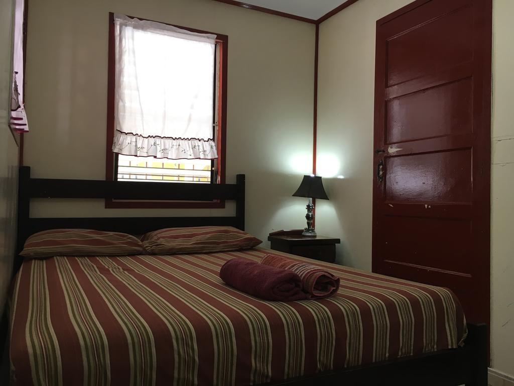 Mara'S Place Hotel Caye Caulker Zewnętrze zdjęcie